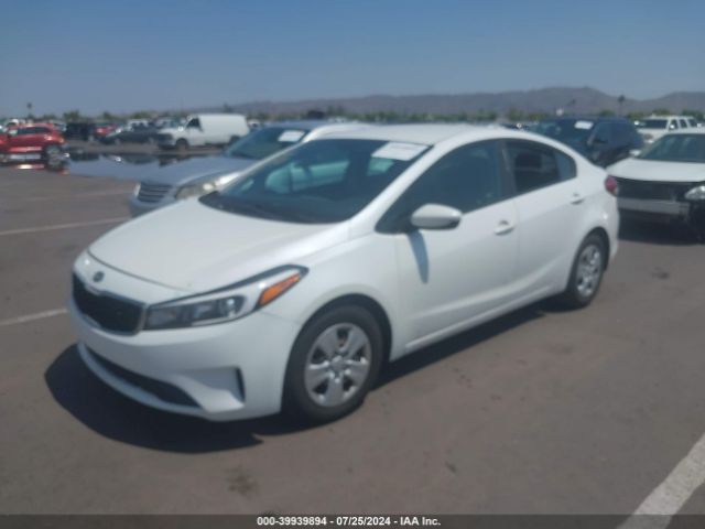 Photo 1 VIN: 3KPFL4A76JE182283 - KIA FORTE 