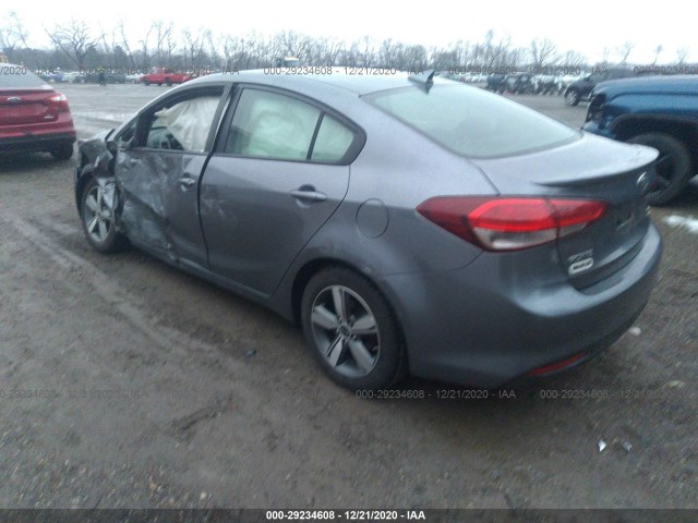 Photo 2 VIN: 3KPFL4A76JE185667 - KIA FORTE 