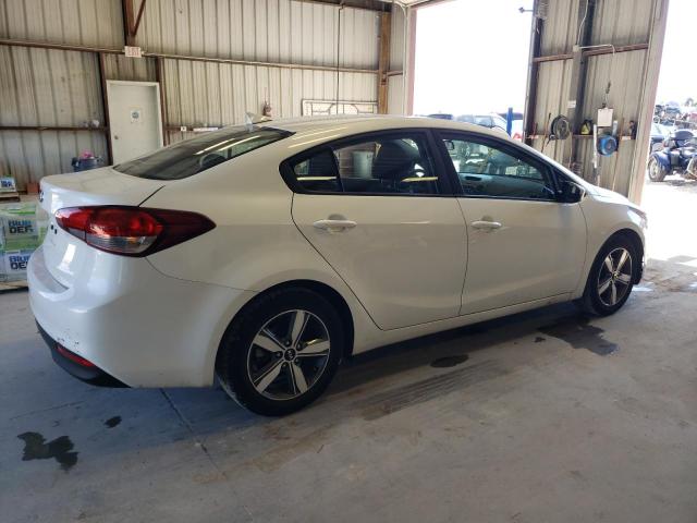 Photo 2 VIN: 3KPFL4A76JE213371 - KIA FORTE 