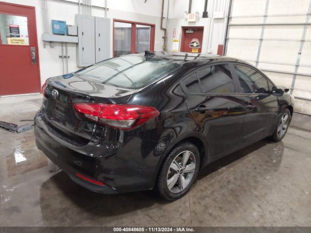 Photo 3 VIN: 3KPFL4A76JE226217 - KIA FORTE 