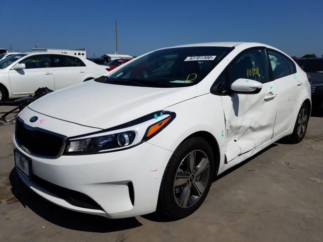 Photo 1 VIN: 3KPFL4A76JE250825 - KIA FORTE LX 