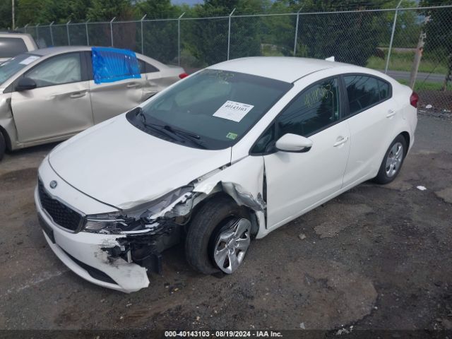 Photo 1 VIN: 3KPFL4A76JE260691 - KIA FORTE 