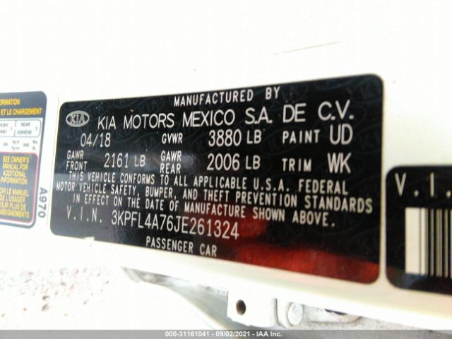 Photo 8 VIN: 3KPFL4A76JE261324 - KIA FORTE 