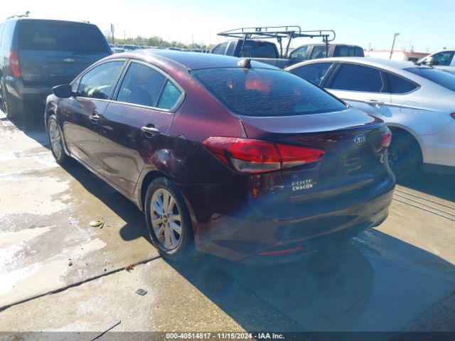 Photo 2 VIN: 3KPFL4A77HE007258 - KIA FORTE 