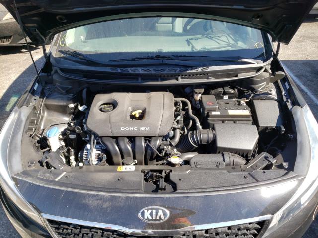 Photo 6 VIN: 3KPFL4A77HE062986 - KIA FORTE LX 