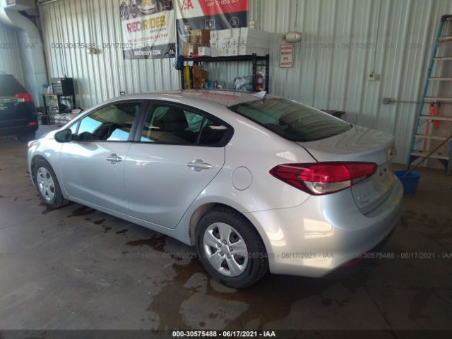 Photo 2 VIN: 3KPFL4A77HE074202 - KIA FORTE 