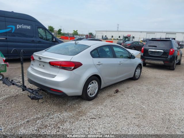 Photo 3 VIN: 3KPFL4A77HE108302 - KIA FORTE 