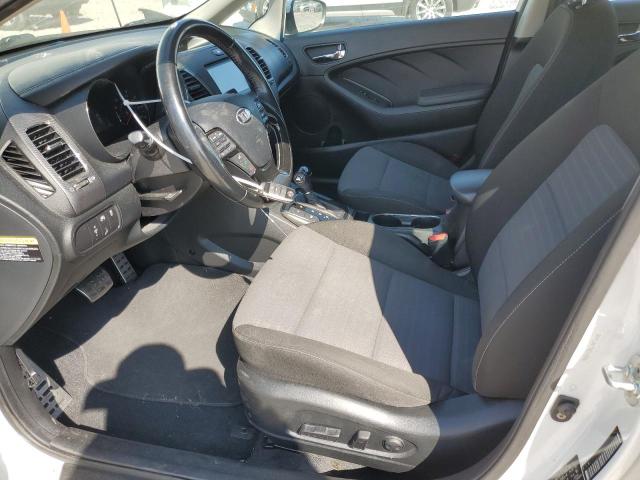 Photo 6 VIN: 3KPFL4A77HE110096 - KIA FORTE LX 