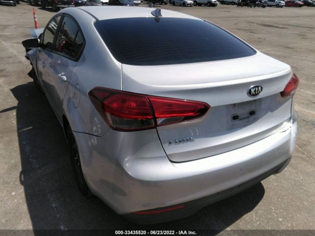 Photo 2 VIN: 3KPFL4A77HE113886 - KIA FORTE 