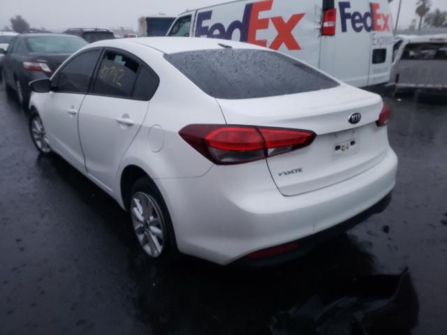 Photo 2 VIN: 3KPFL4A77HE118005 - KIA FORTE LX 