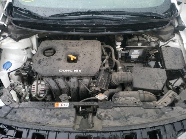 Photo 6 VIN: 3KPFL4A77HE118005 - KIA FORTE LX 