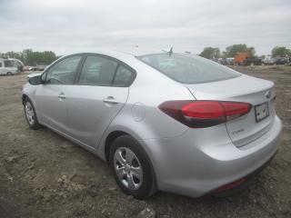 Photo 2 VIN: 3KPFL4A77HE118134 - KIA FORTE LX 