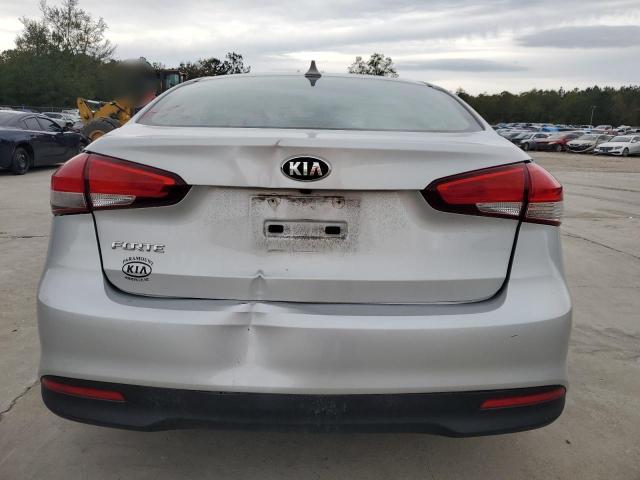 Photo 5 VIN: 3KPFL4A77HE126900 - KIA FORTE LX 