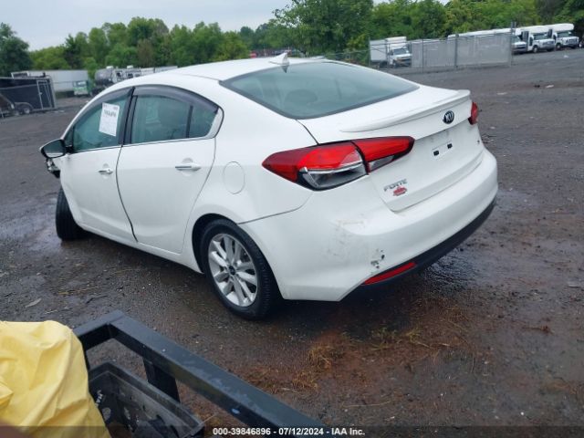 Photo 2 VIN: 3KPFL4A77HE131434 - KIA FORTE 