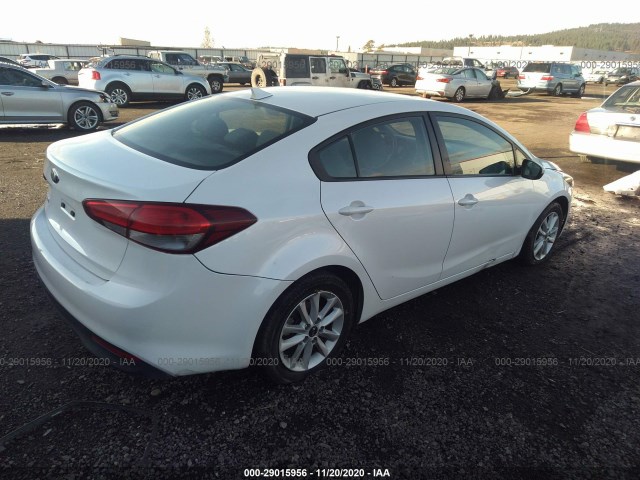 Photo 3 VIN: 3KPFL4A77HE152011 - KIA FORTE 