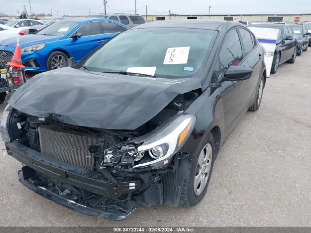 Photo 1 VIN: 3KPFL4A77JE179697 - KIA FORTE 