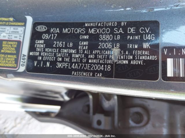 Photo 8 VIN: 3KPFL4A77JE200418 - KIA FORTE 