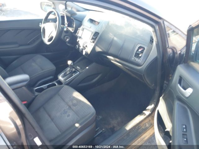 Photo 4 VIN: 3KPFL4A77JE212178 - KIA FORTE 