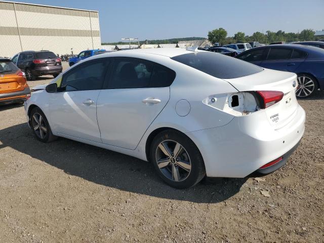 Photo 1 VIN: 3KPFL4A77JE213721 - KIA FORTE LX 