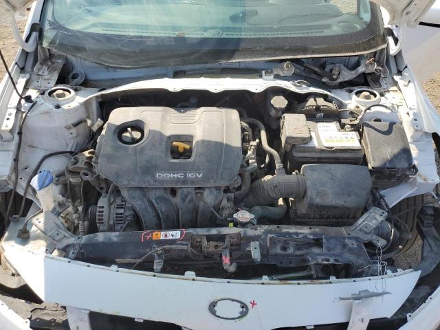 Photo 10 VIN: 3KPFL4A77JE213721 - KIA FORTE LX 