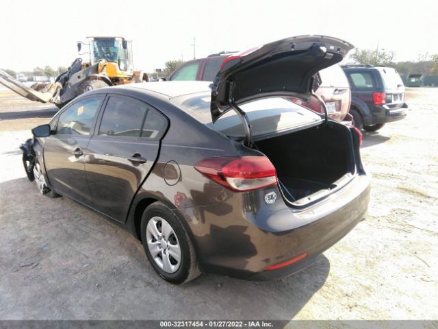 Photo 2 VIN: 3KPFL4A77JE220491 - KIA FORTE 