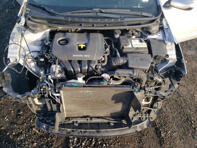 Photo 10 VIN: 3KPFL4A77JE232026 - KIA FORTE 