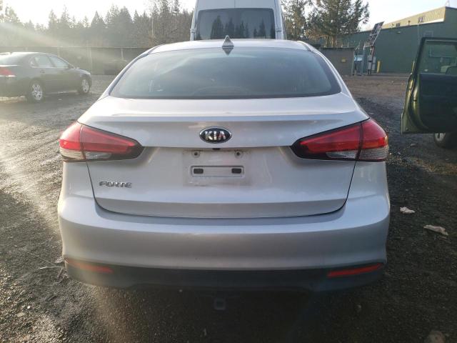 Photo 5 VIN: 3KPFL4A77JE232026 - KIA FORTE 