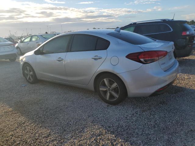 Photo 1 VIN: 3KPFL4A77JE244886 - KIA FORTE LX 