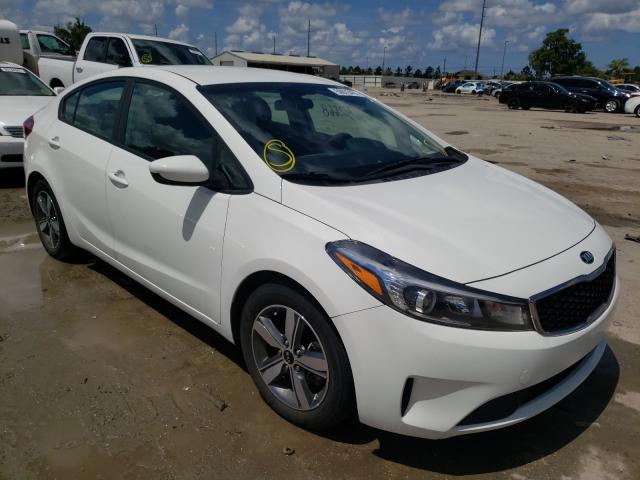 Photo 0 VIN: 3KPFL4A77JE245200 - KIA FORTE LX 