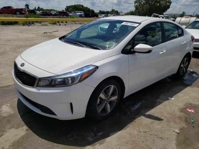 Photo 1 VIN: 3KPFL4A77JE245200 - KIA FORTE LX 