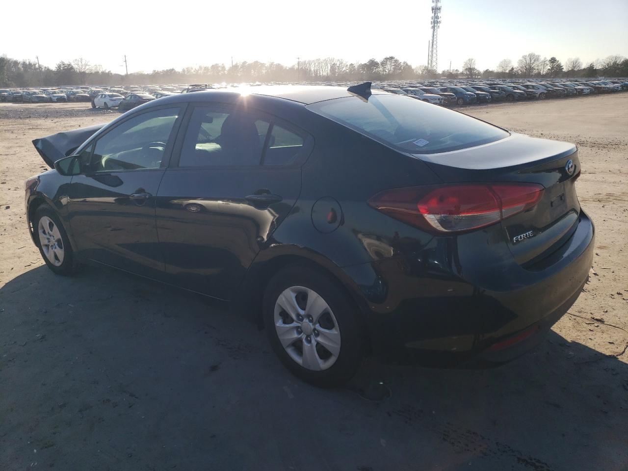 Photo 1 VIN: 3KPFL4A77JE246248 - KIA FORTE 