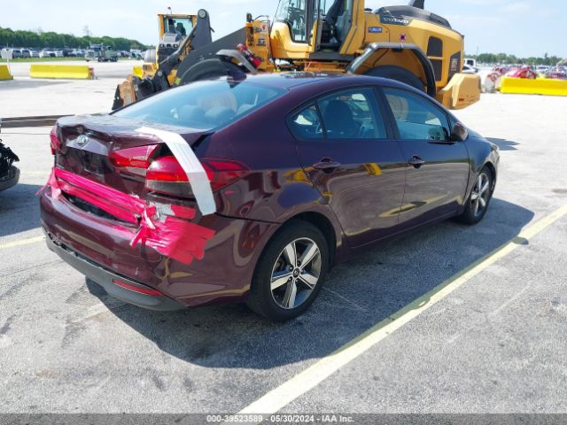 Photo 3 VIN: 3KPFL4A77JE250705 - KIA FORTE 