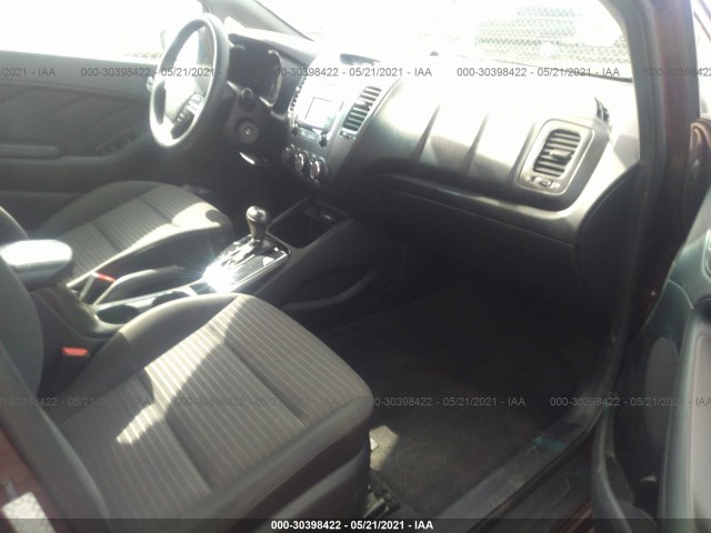 Photo 4 VIN: 3KPFL4A78HE022061 - KIA FORTE 