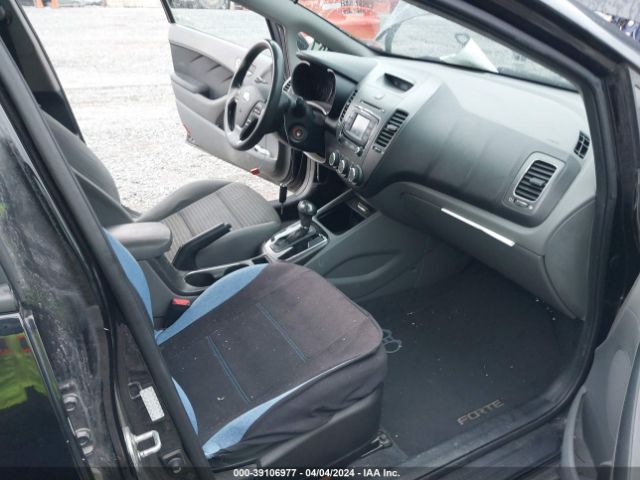 Photo 4 VIN: 3KPFL4A78HE041371 - KIA FORTE 