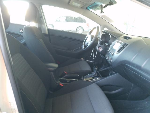 Photo 4 VIN: 3KPFL4A78HE043282 - KIA FORTE LX 