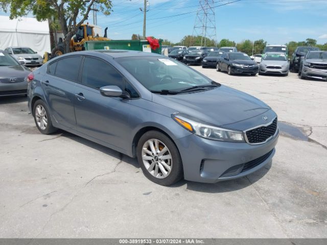 Photo 0 VIN: 3KPFL4A78HE049714 - KIA FORTE 