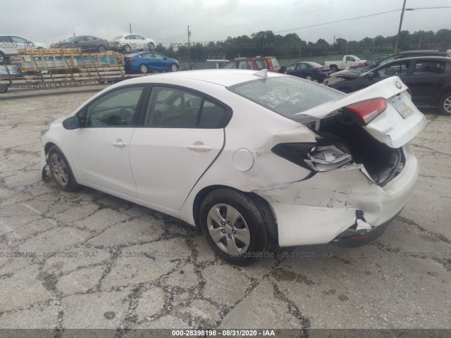 Photo 2 VIN: 3KPFL4A78HE083247 - KIA FORTE 