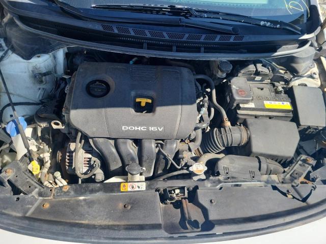 Photo 10 VIN: 3KPFL4A78HE096032 - KIA FORTE LX 