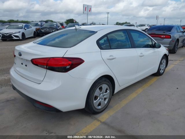 Photo 3 VIN: 3KPFL4A78HE098072 - KIA FORTE 