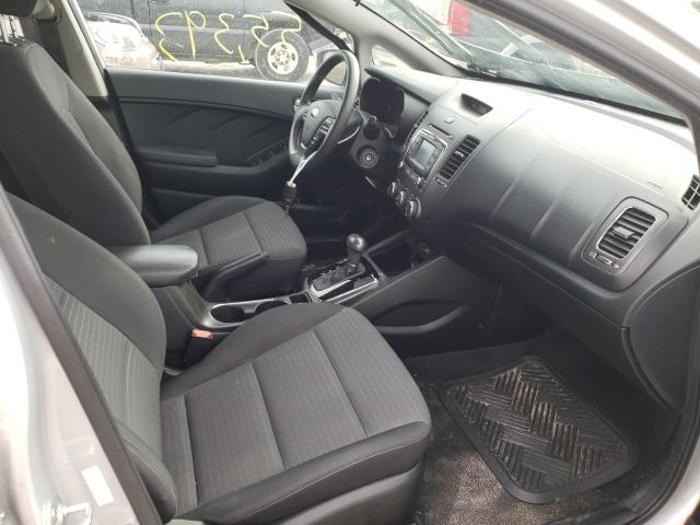 Photo 4 VIN: 3KPFL4A78HE127277 - KIA FORTE LX 