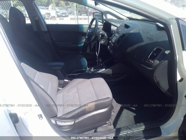 Photo 4 VIN: 3KPFL4A78HE129000 - KIA FORTE 