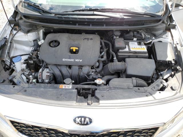 Photo 6 VIN: 3KPFL4A78HE139512 - KIA FORTE LX 