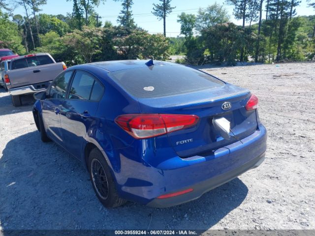 Photo 2 VIN: 3KPFL4A78HE139946 - KIA FORTE 