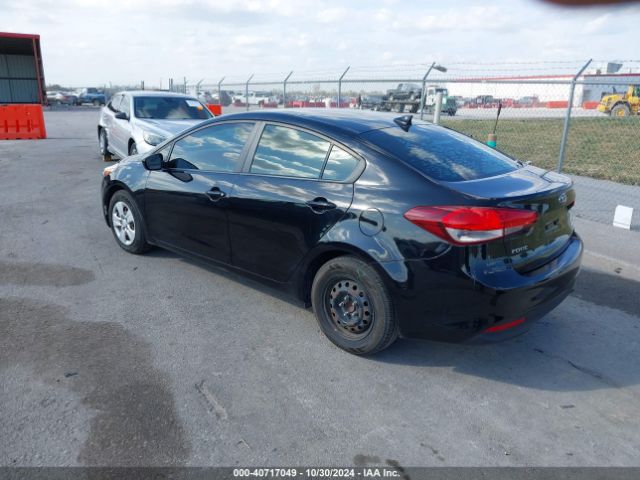 Photo 2 VIN: 3KPFL4A78HE158030 - KIA FORTE 