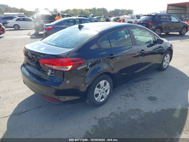 Photo 3 VIN: 3KPFL4A78HE158030 - KIA FORTE 