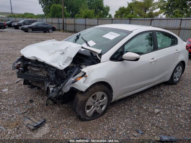 Photo 1 VIN: 3KPFL4A78JE164688 - KIA FORTE 