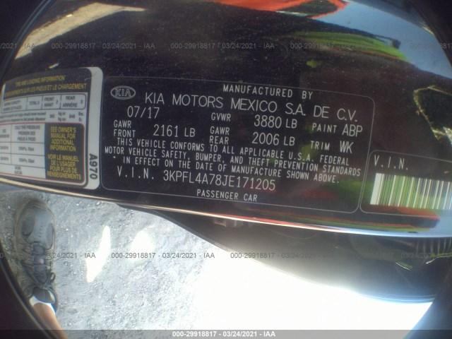 Photo 8 VIN: 3KPFL4A78JE171205 - KIA FORTE 