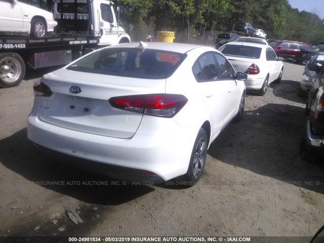 Photo 3 VIN: 3KPFL4A78JE173844 - KIA FORTE 