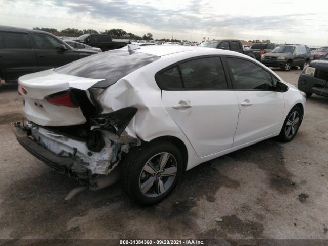 Photo 3 VIN: 3KPFL4A78JE174976 - KIA FORTE 