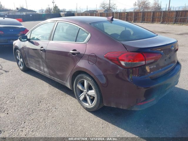 Photo 2 VIN: 3KPFL4A78JE176274 - KIA FORTE 